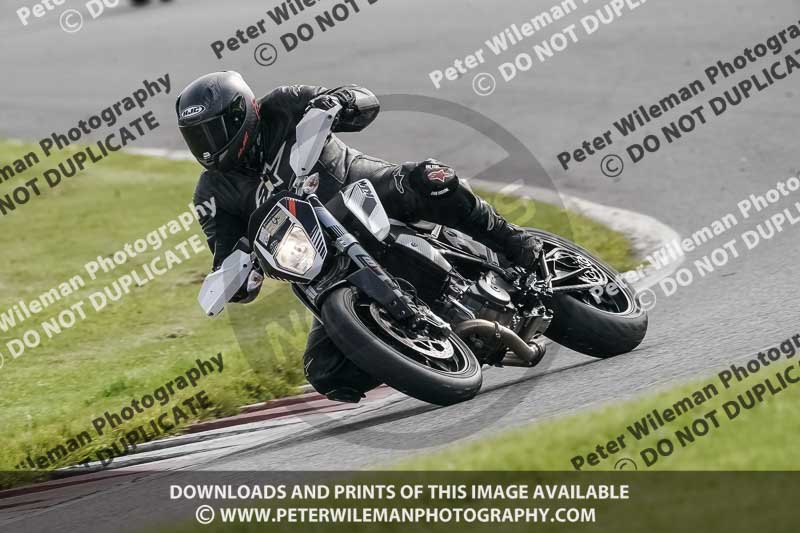 cadwell no limits trackday;cadwell park;cadwell park photographs;cadwell trackday photographs;enduro digital images;event digital images;eventdigitalimages;no limits trackdays;peter wileman photography;racing digital images;snetterton;snetterton no limits trackday;snetterton photographs;snetterton trackday photographs;trackday digital images;trackday photos